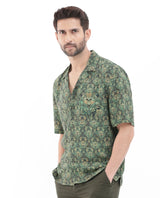 Men's Green Casual Regular Fit Printed Half Sleeves Shirt