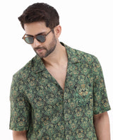 Men's Green Casual Regular Fit Printed Half Sleeves Shirt