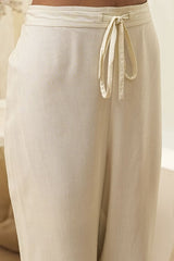 Women's Beige Festive Three Quarter Sleeves Kurta Sets