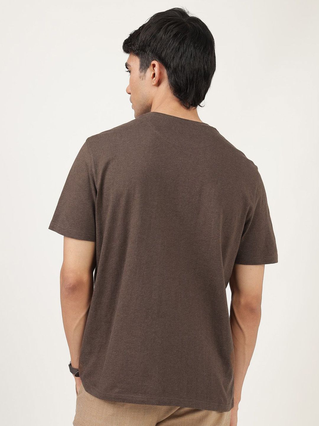 Men's Brown Casual Regular Fit Solid Half Sleeves Tshirt
