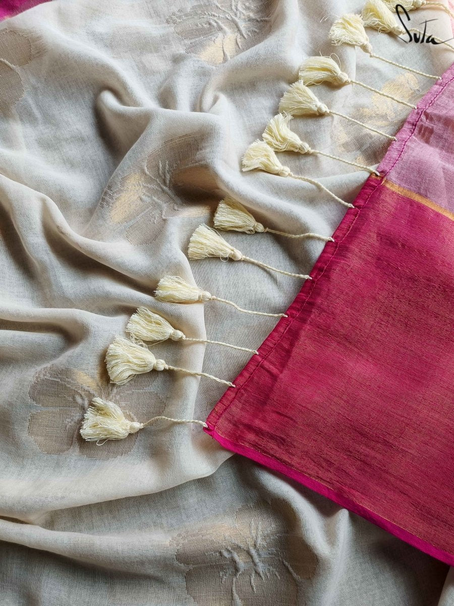 Women's White Cotton Blend Saree