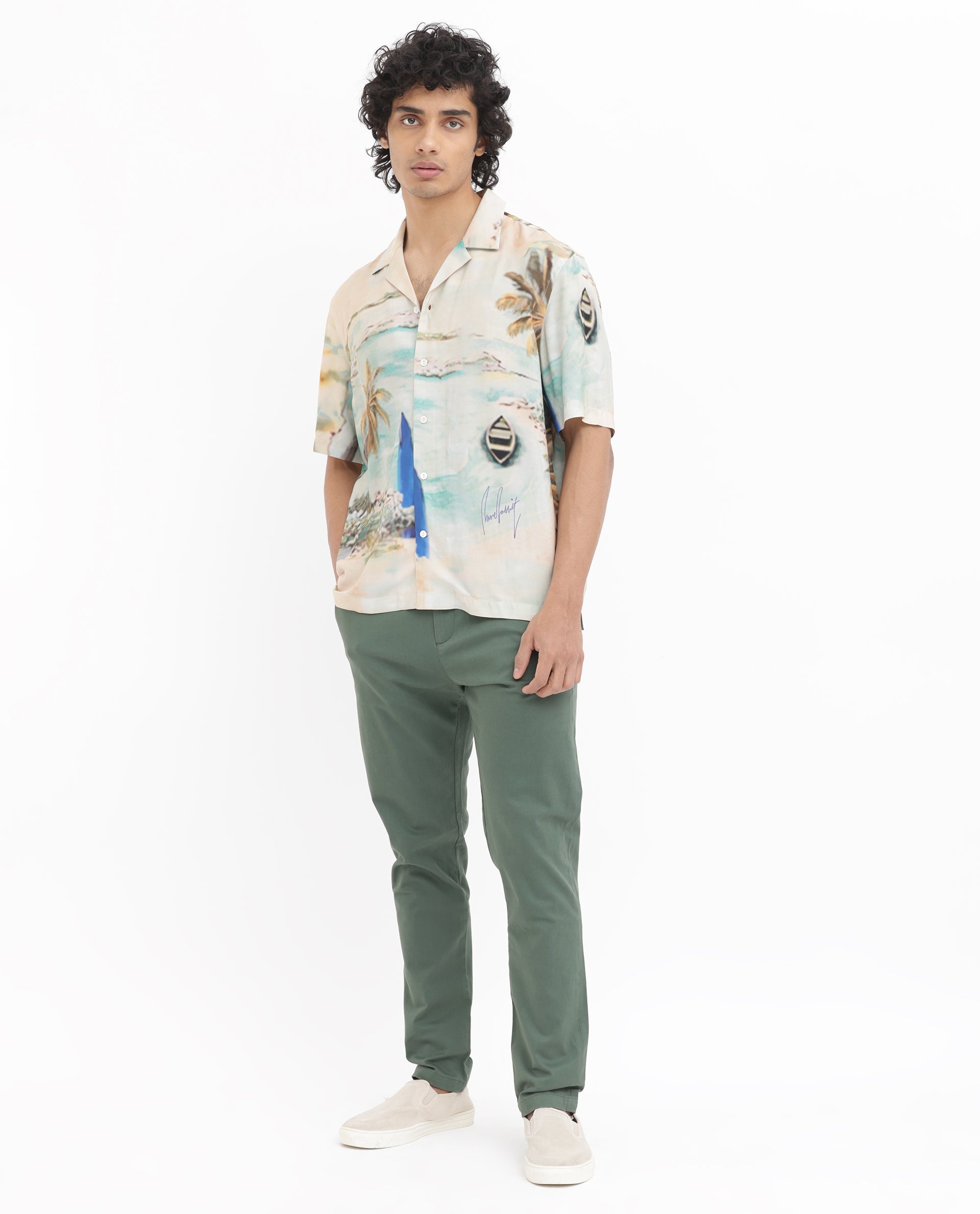 Men's Beige Casual Regular Fit Printed Half Sleeves Shirt
