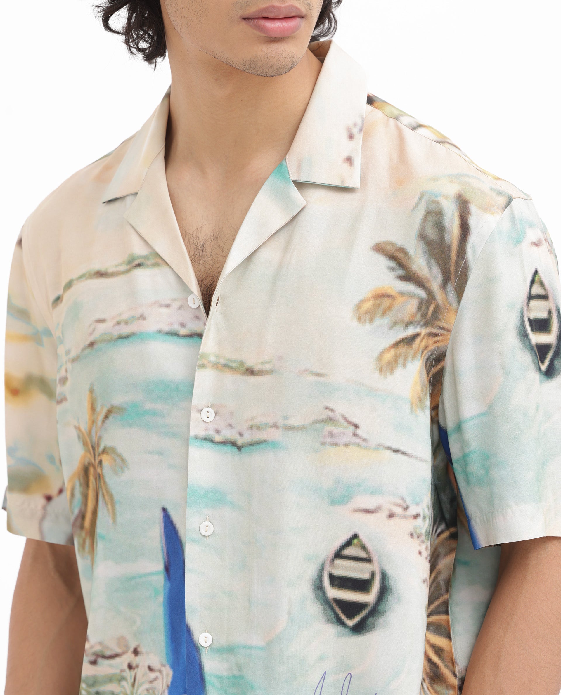 Men's Beige Casual Regular Fit Printed Half Sleeves Shirt