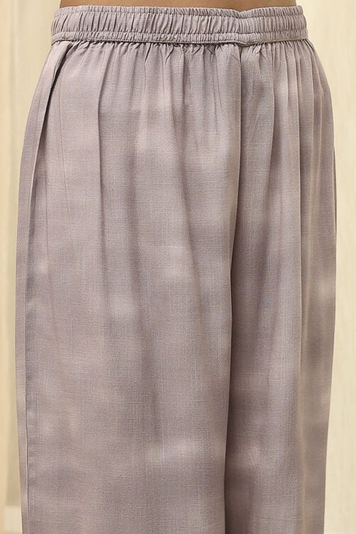 Women's Gray Festive Three Quarter Sleeves Kurta Sets