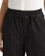 Women's Black Cotton Blend Plain Ankle Length Lounge Jeans